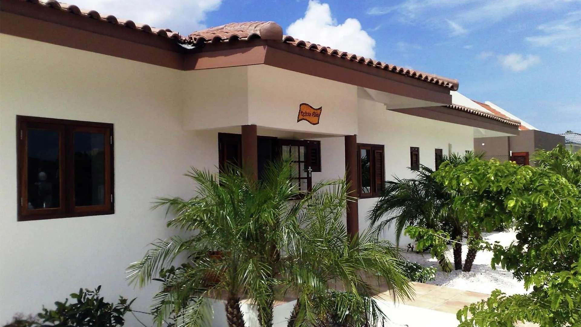Holiday Villa At Jan Thielstrand In Willemstad