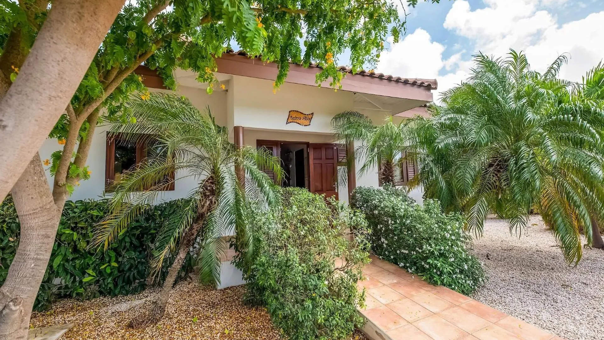 Holiday Villa At Jan Thielstrand In Willemstad 0*,