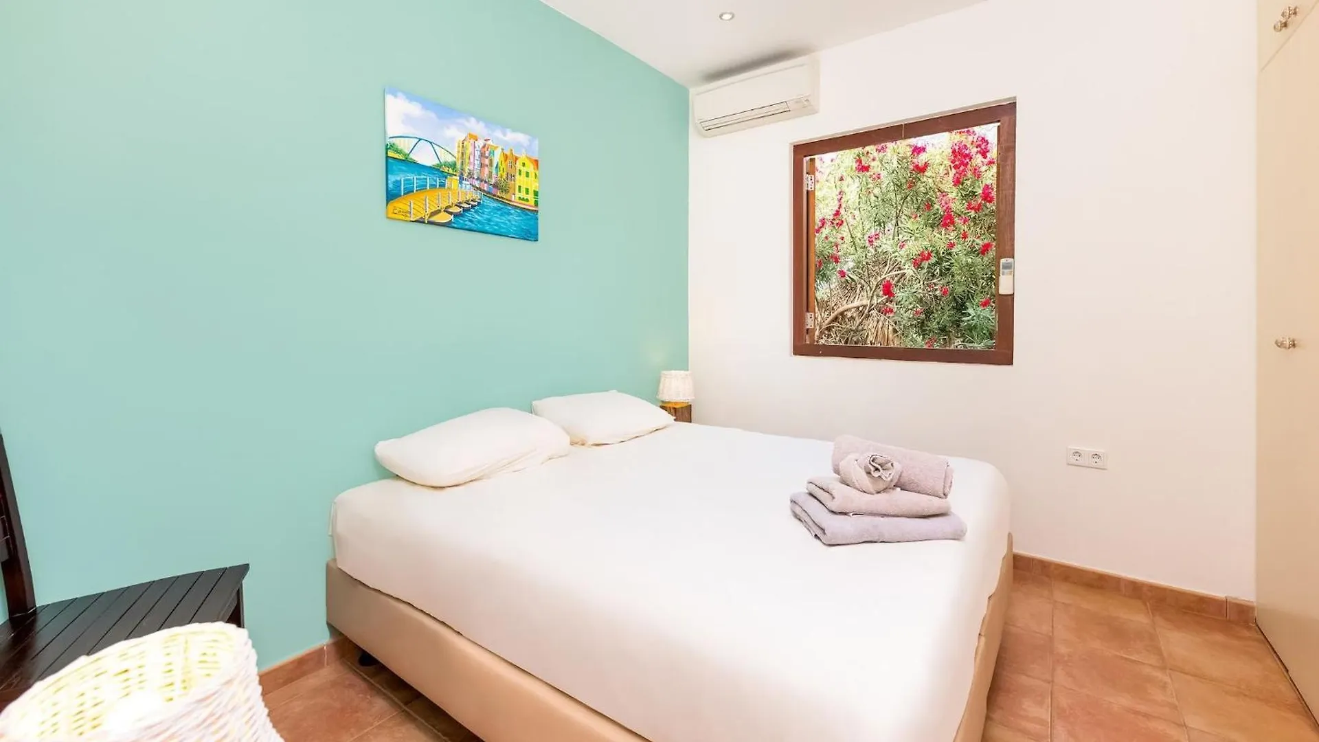 Holiday Villa At Jan Thielstrand In Willemstad