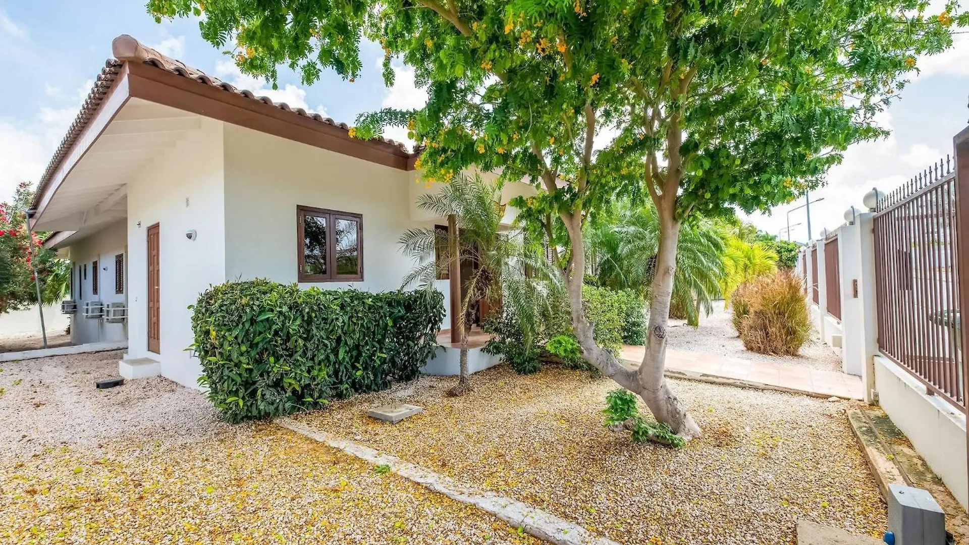 Holiday Villa At Jan Thielstrand In Willemstad קוראסאו