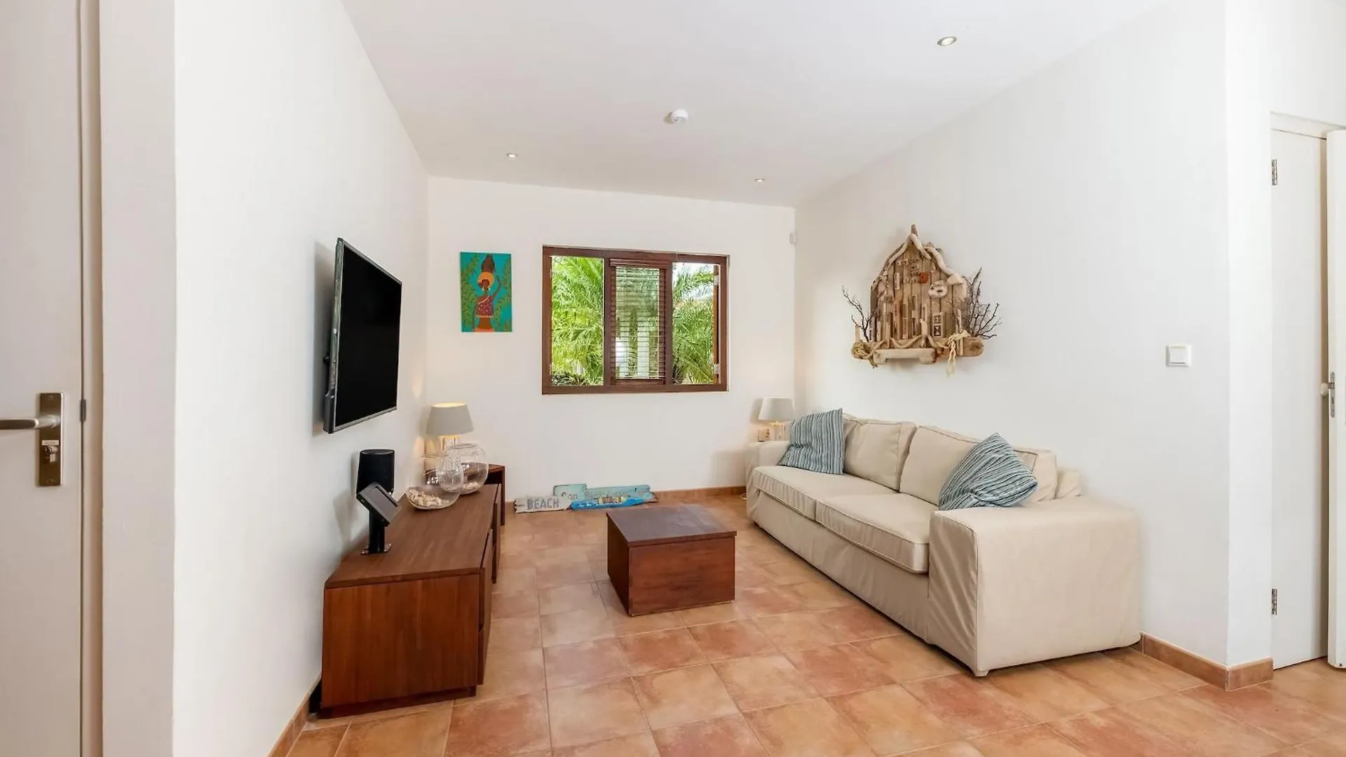 Holiday Villa At Jan Thielstrand In Willemstad